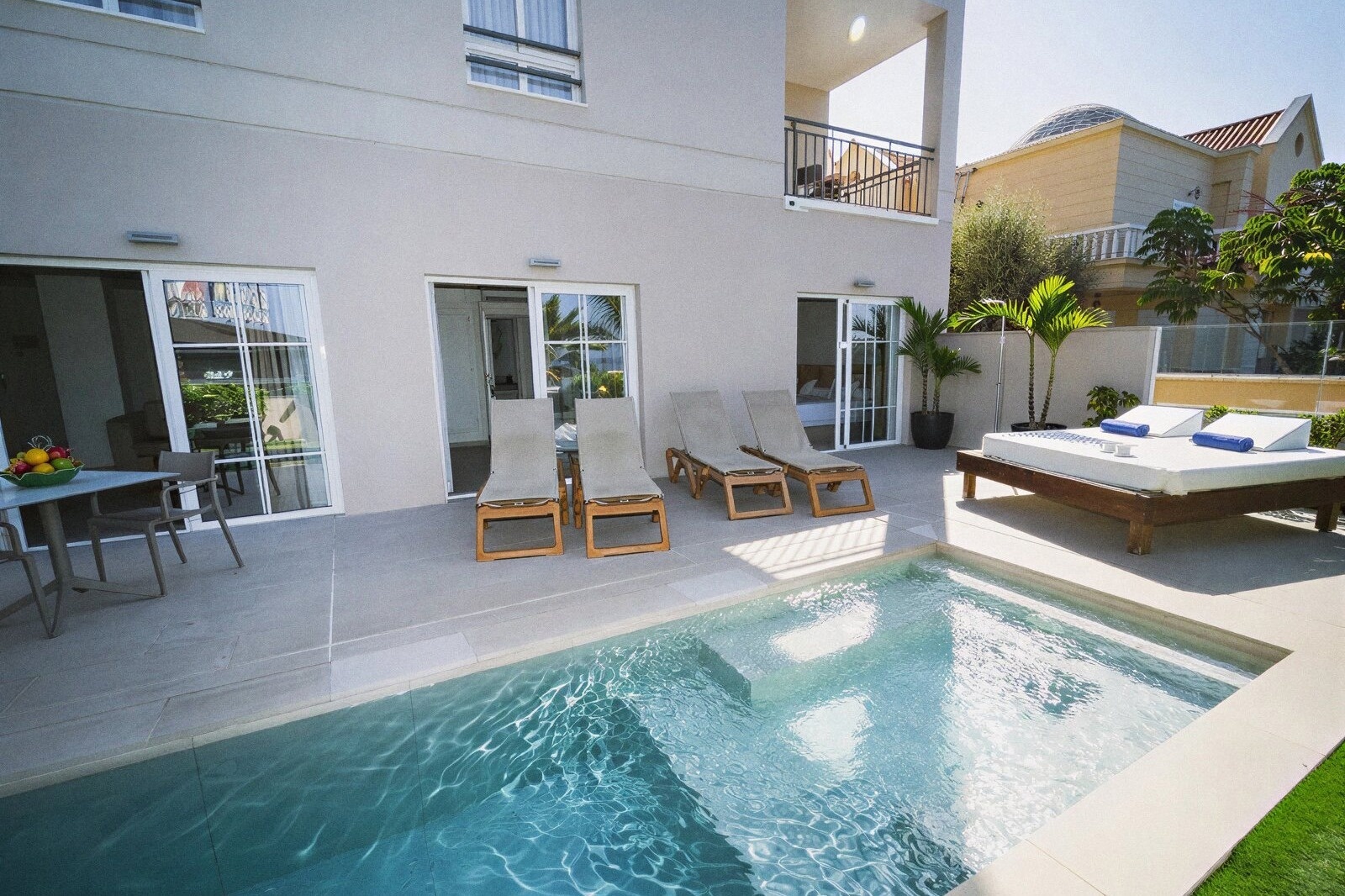 Aparthotel Los Olivos Beach Resort