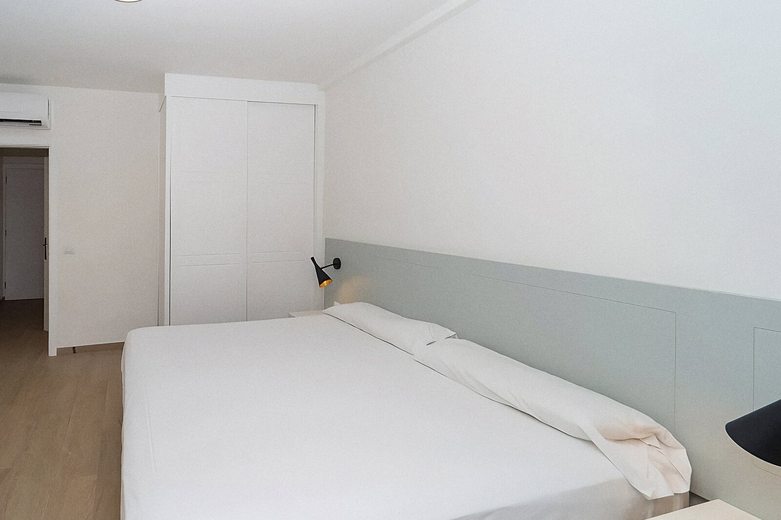 Aparthotel Los Olivos Beach Resort