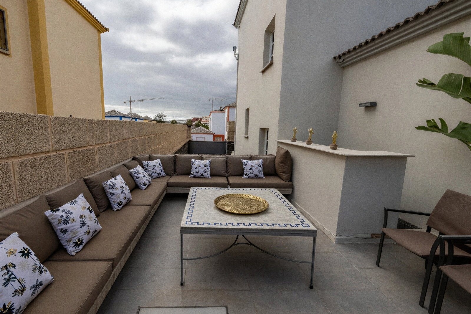 Aparthotel Los Olivos Beach Resort