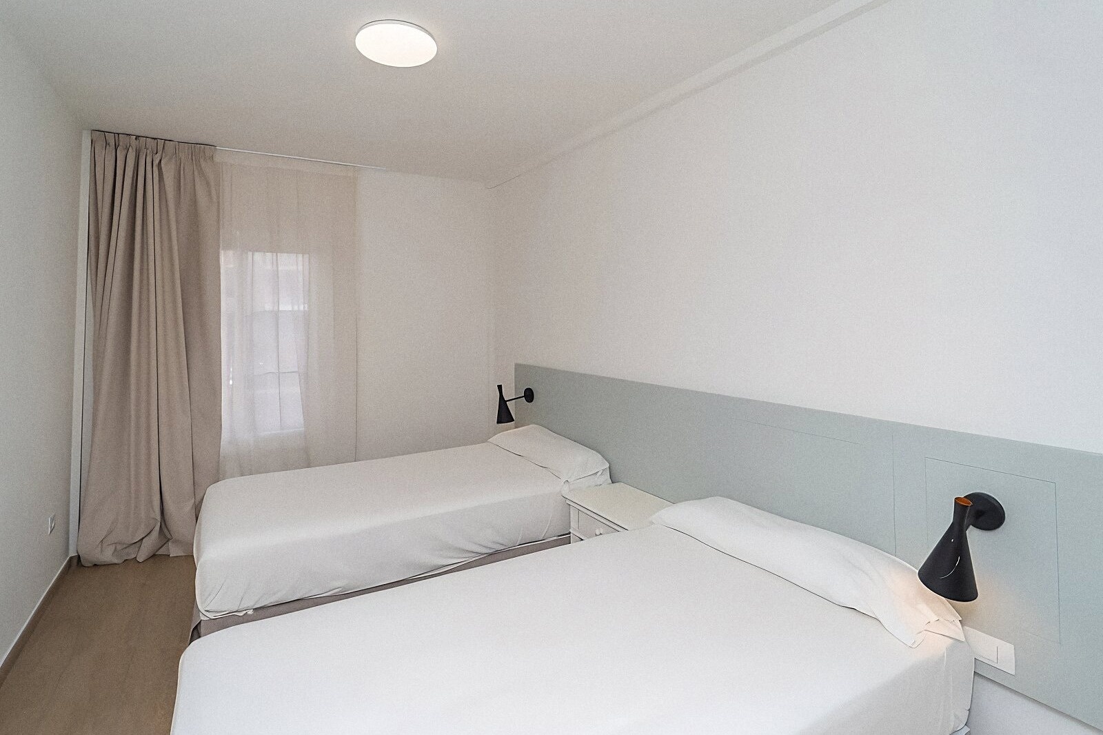 Aparthotel Los Olivos Beach Resort