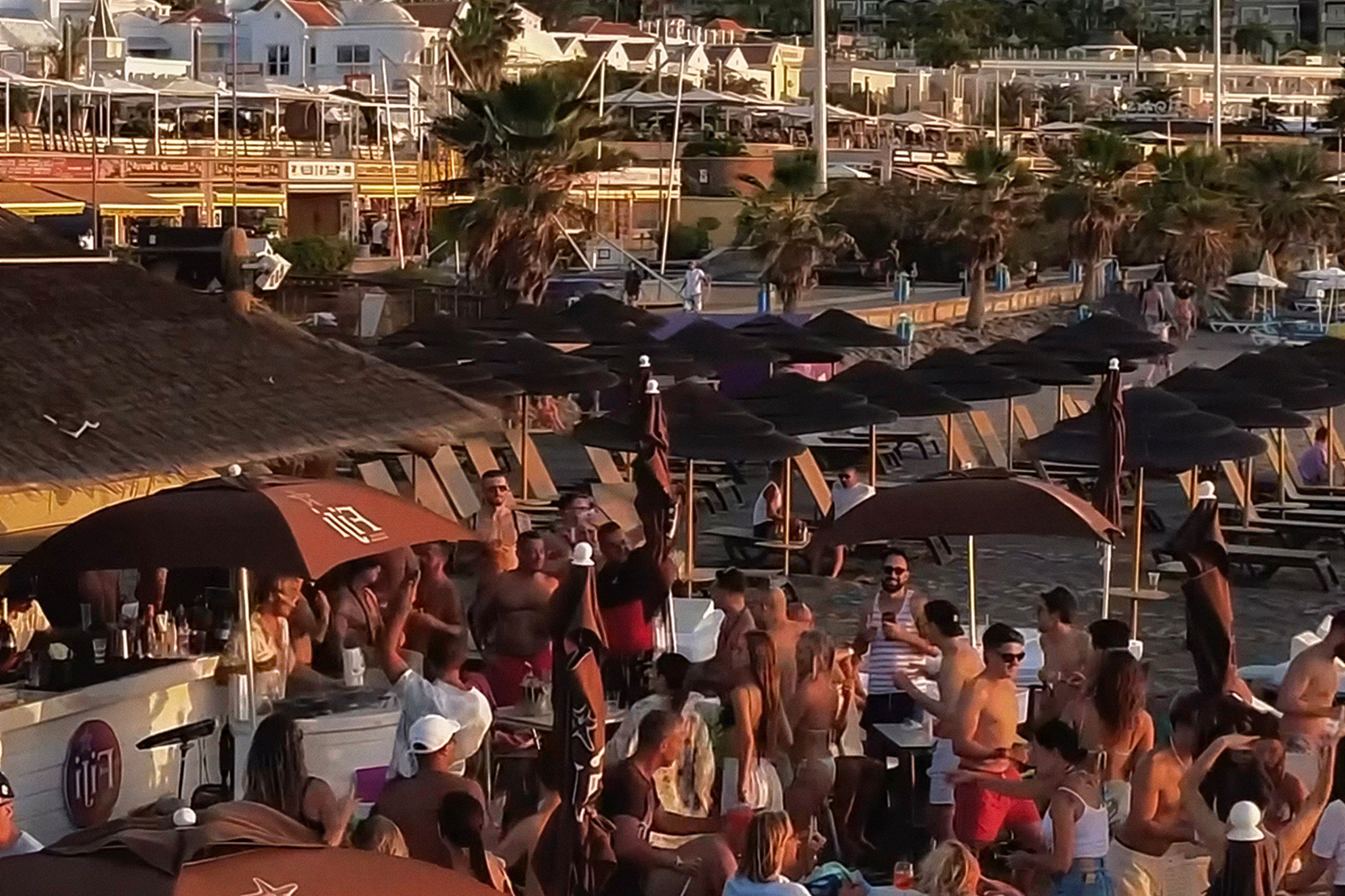 Aparthotel Los Olivos Beach Resort