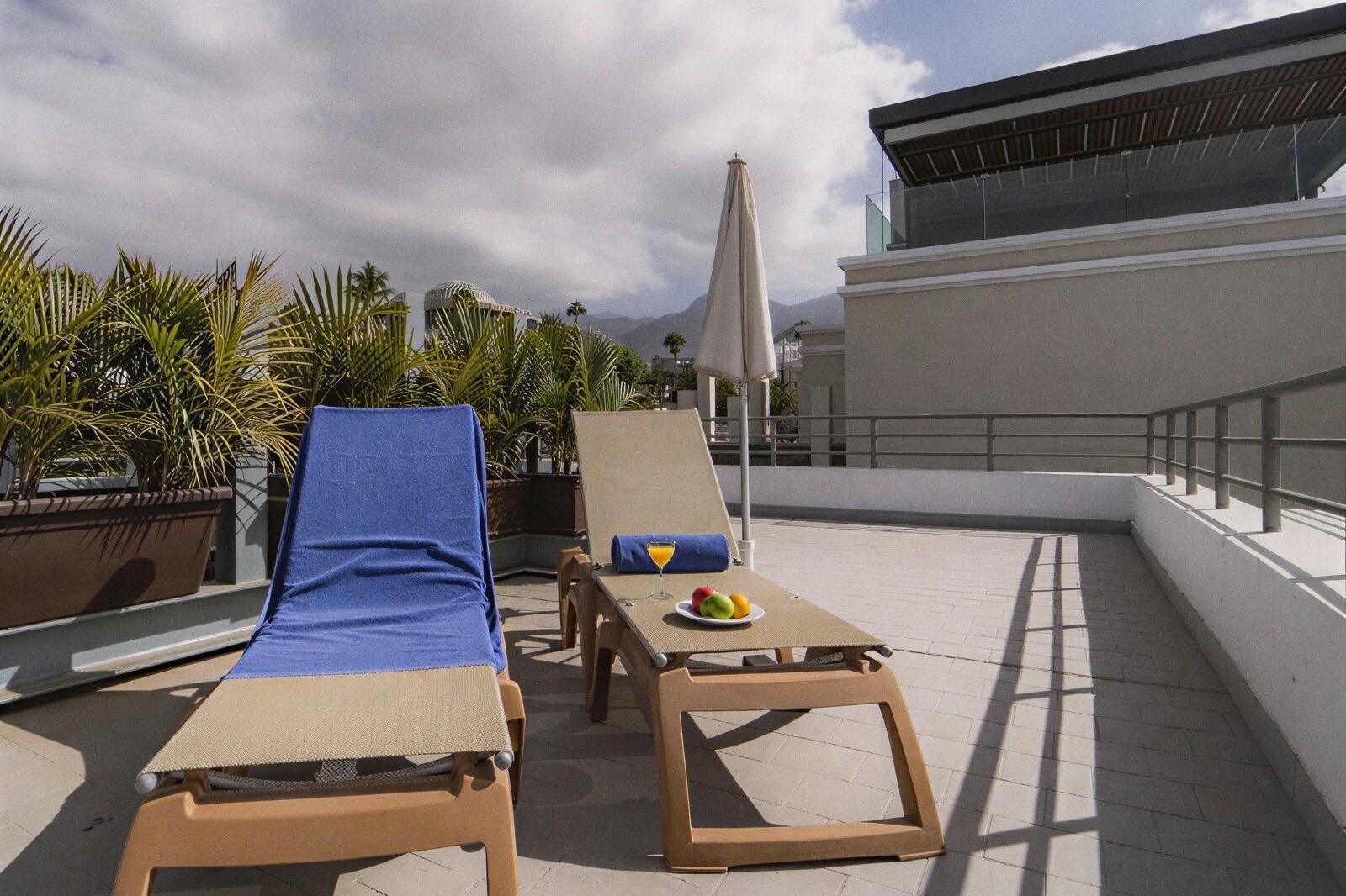 Aparthotel Los Olivos Beach Resort