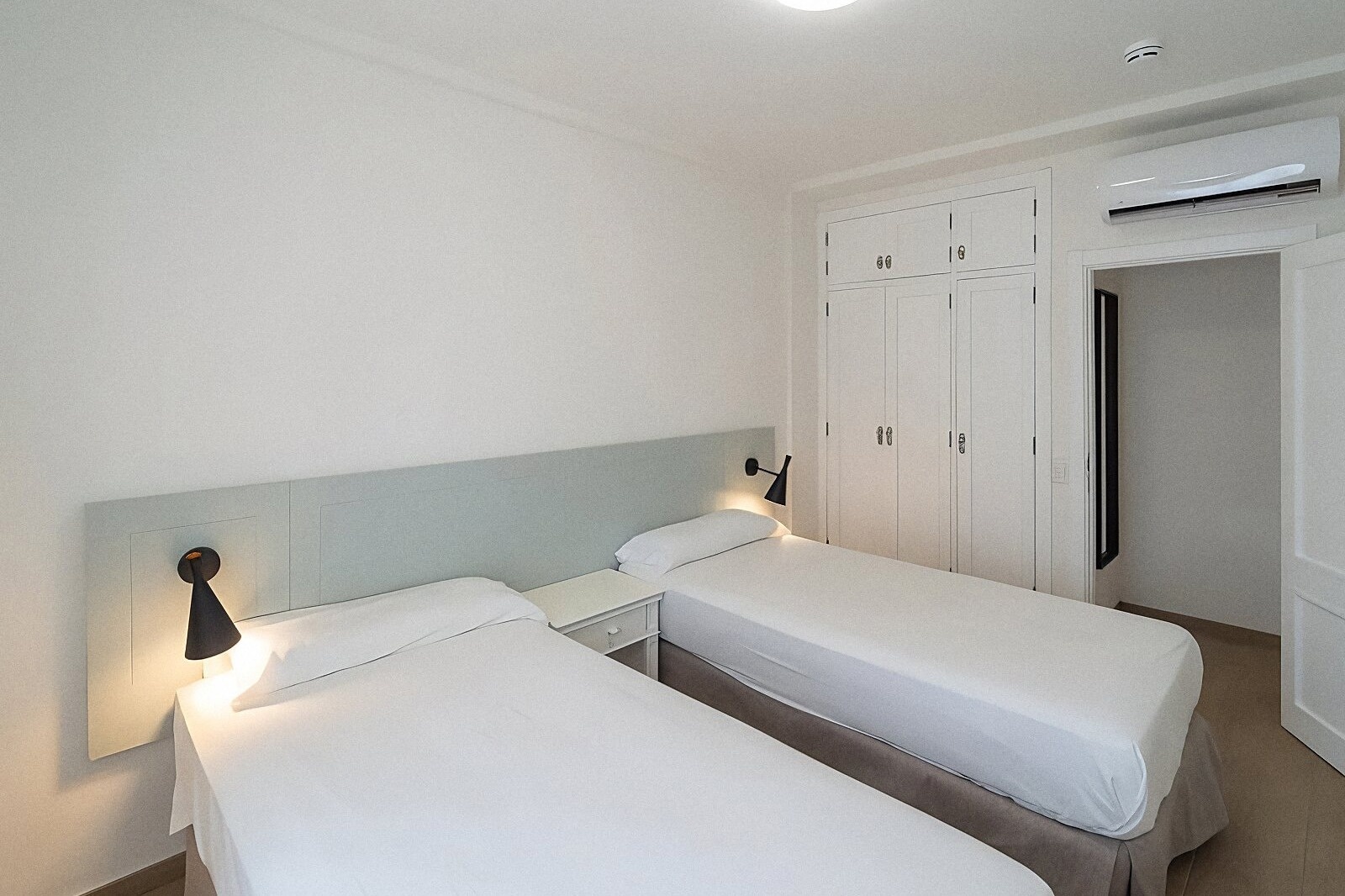 Aparthotel Los Olivos Beach Resort