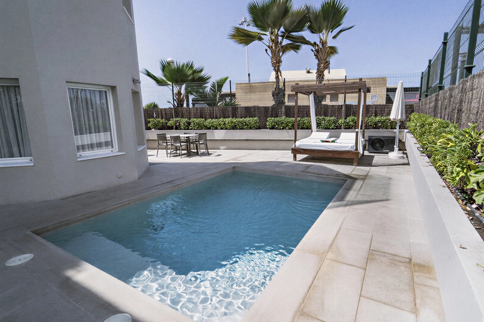 Aparthotel Los Olivos Beach Resort