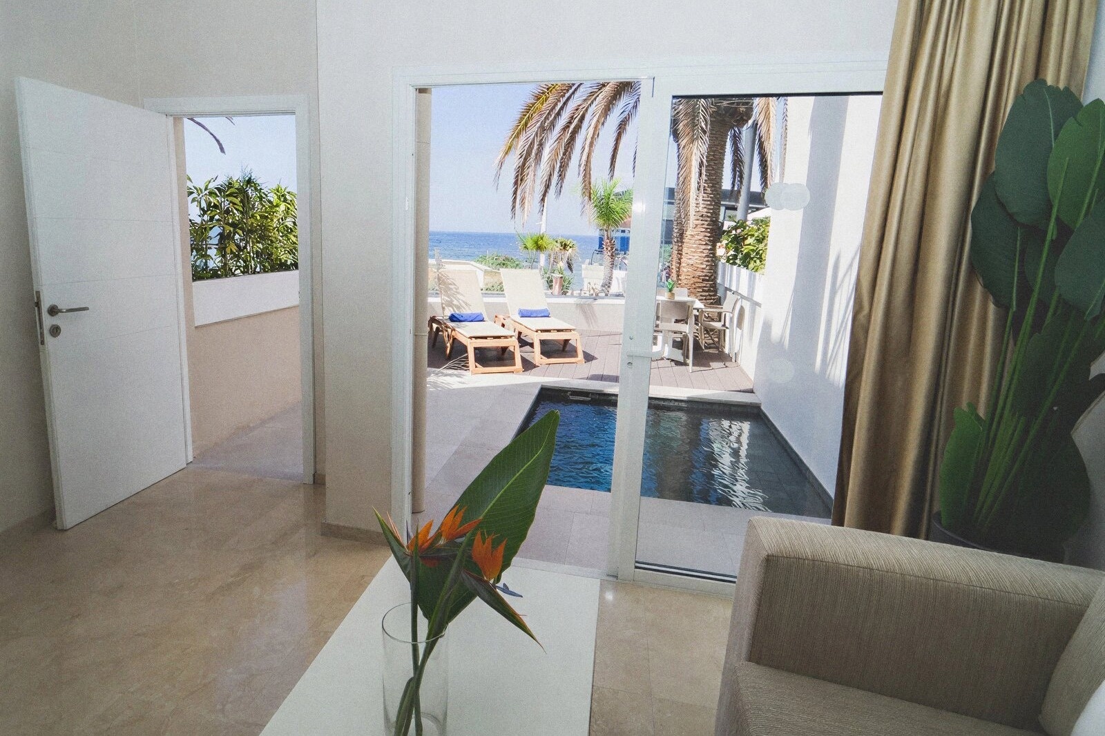 Aparthotel Los Olivos Beach Resort