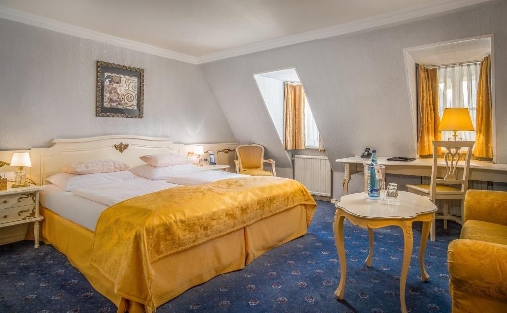 room pictures