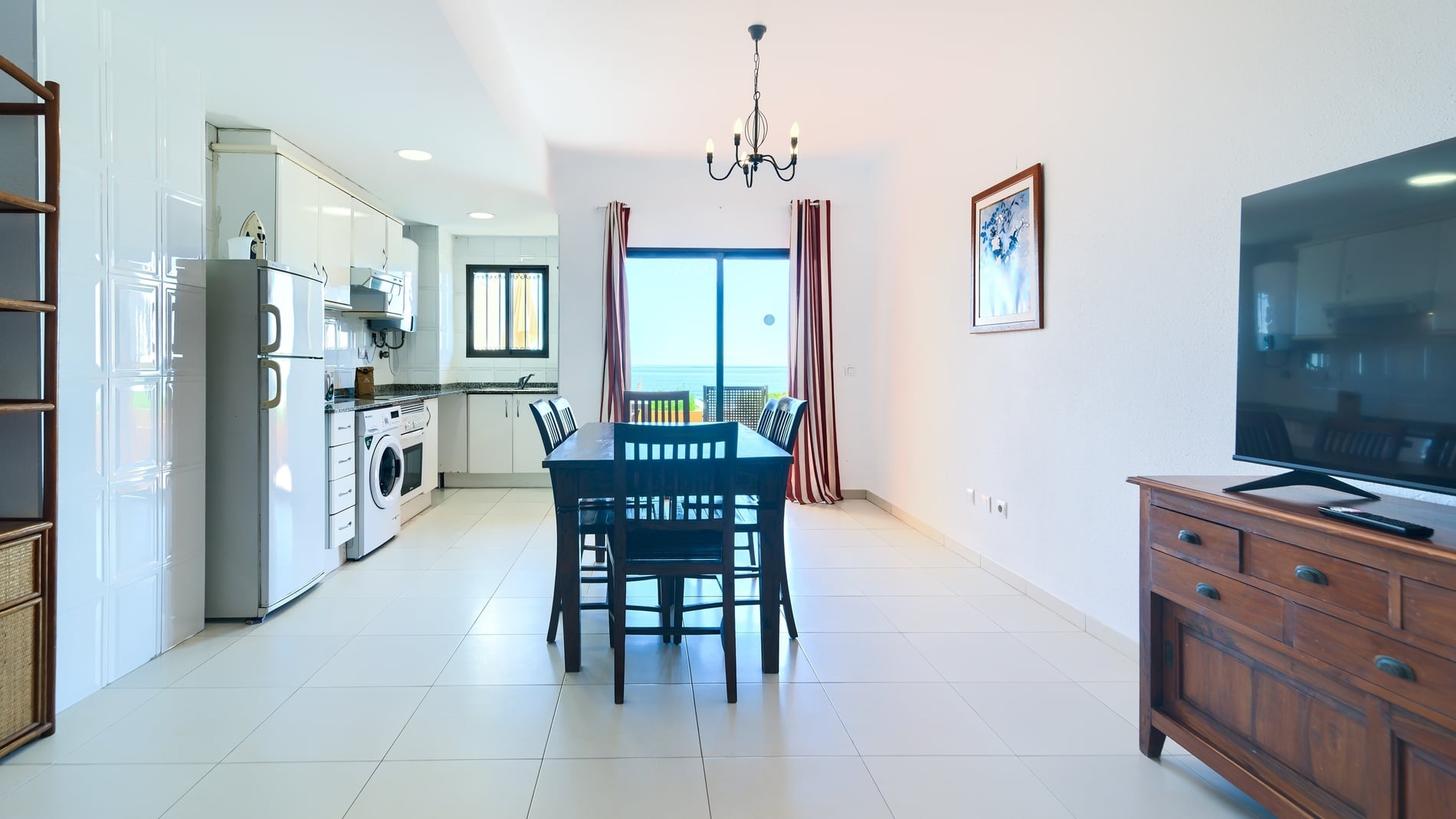 Cocina y comedor con vista al mar, Sea You: Port Saplaya.