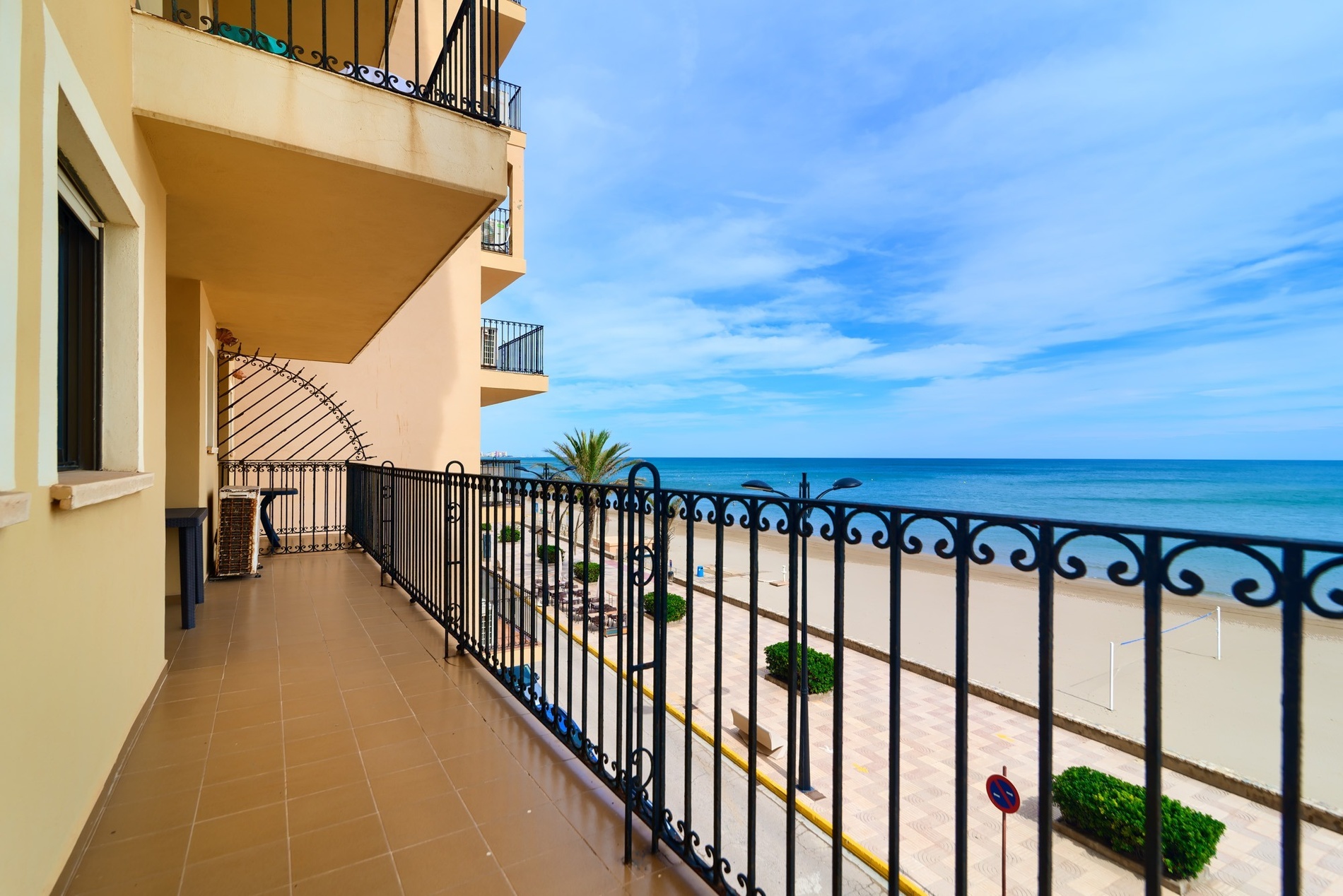 Sea You: Port Saplaya