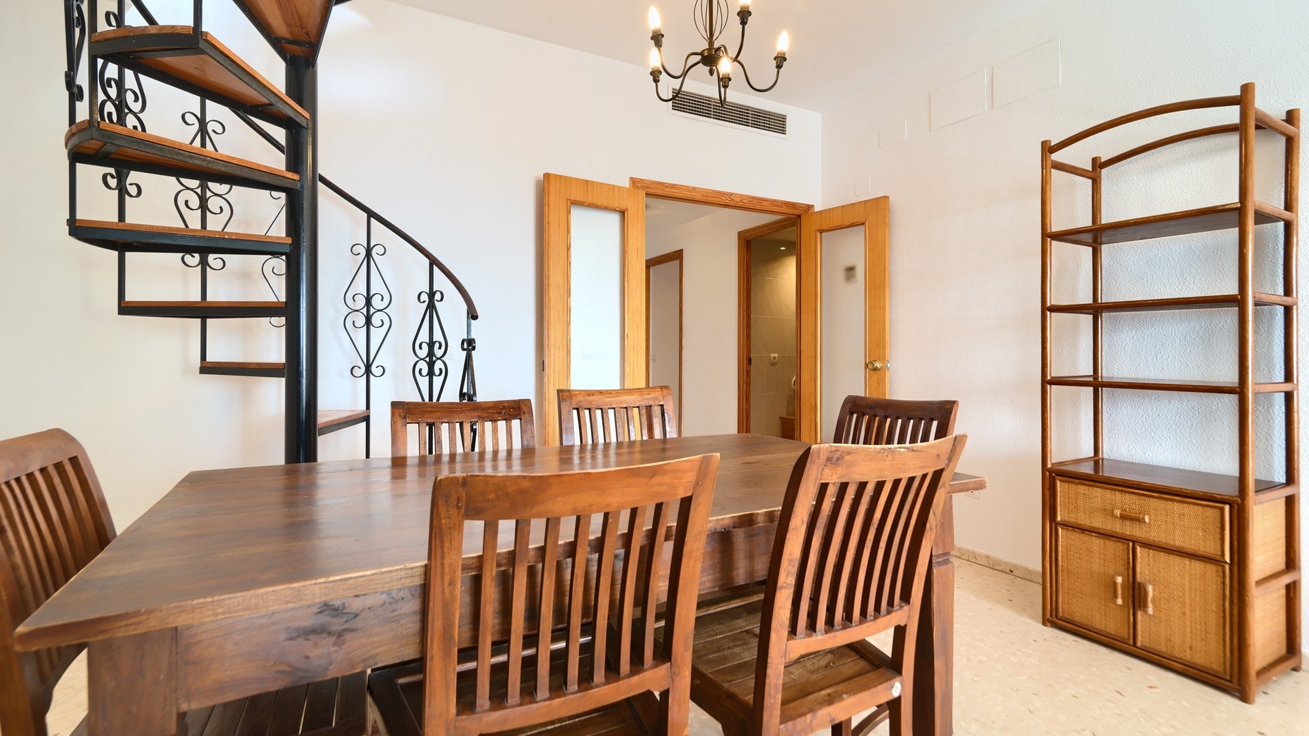 Sea You: Port Saplaya