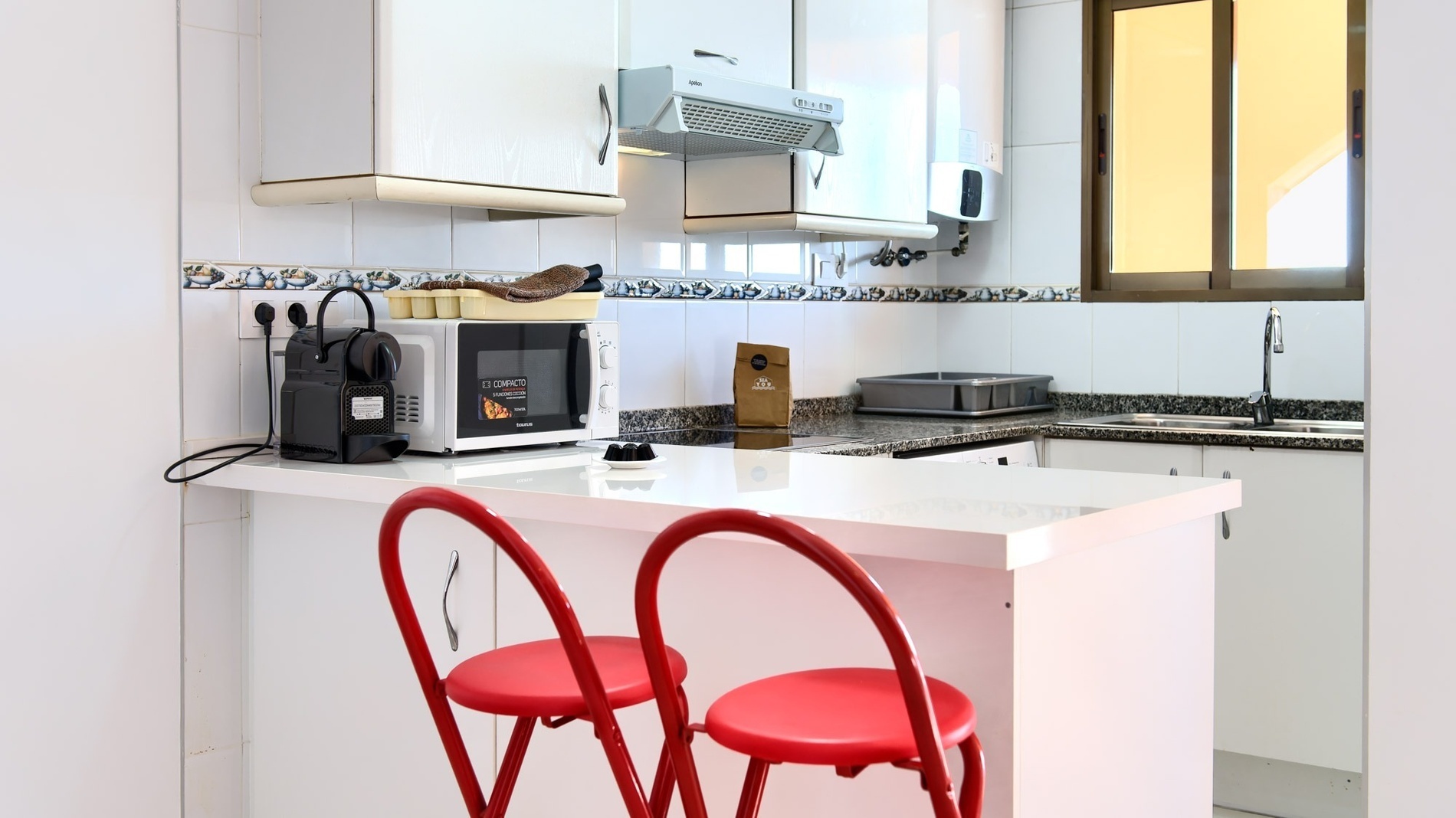 Sea You: Port Saplaya