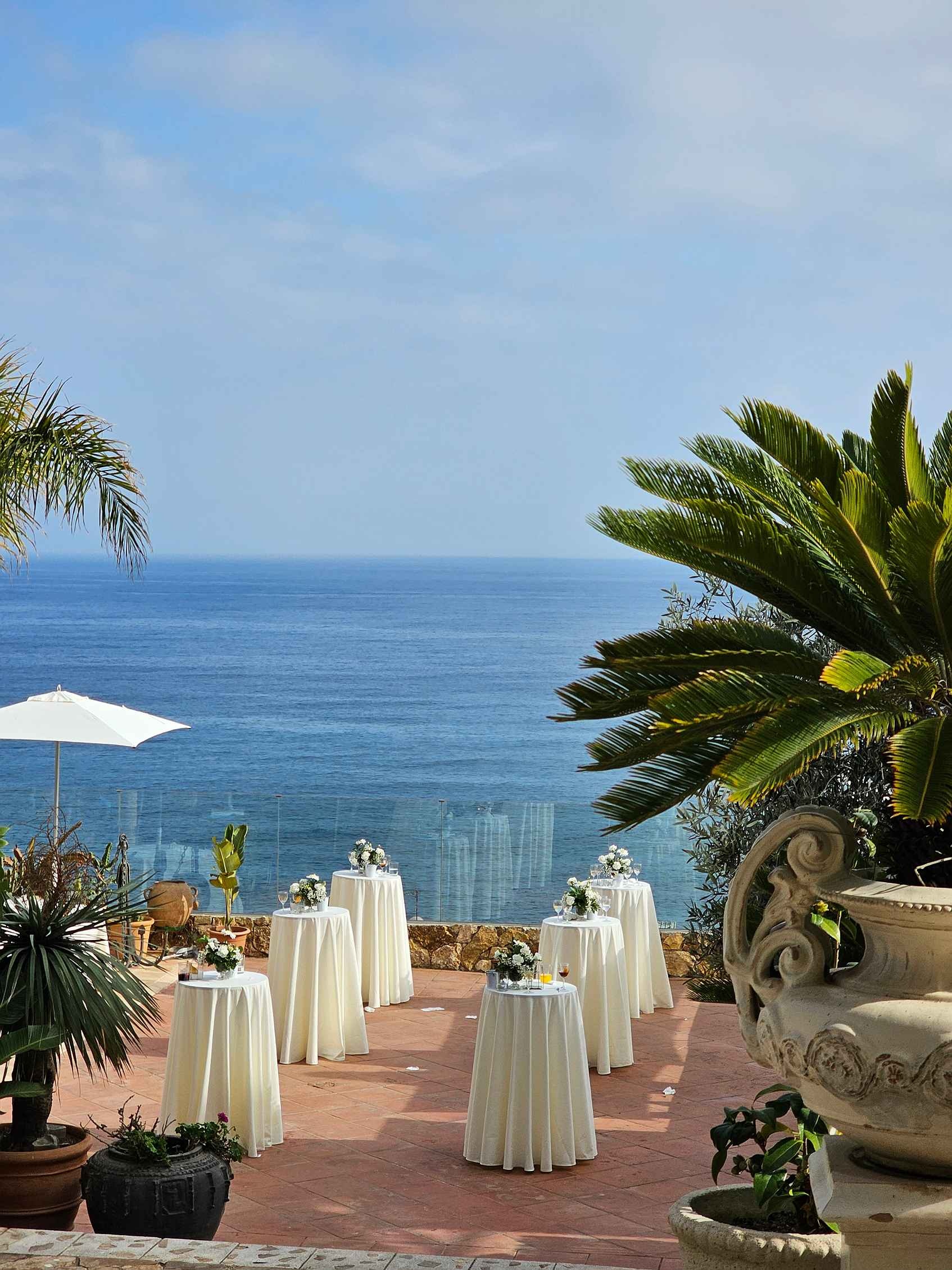 Weddings at Roger De Flor By Seleqtta with sea views.