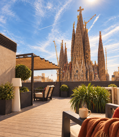 Capture Easter 2024 memories at Sensation Apartments Barcelona with Sagrada Familia views.