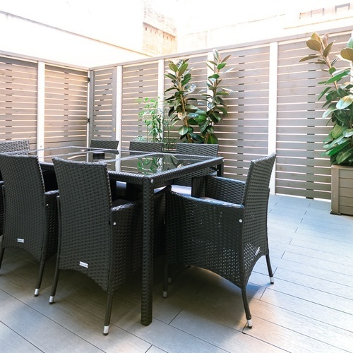 Patio-Terrace of 4-bedroom Apartment 