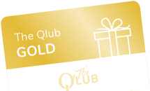 una tarjeta de oro para el club q con una caja de regalo