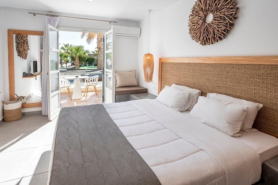 Smy Mediterranean White Santorini