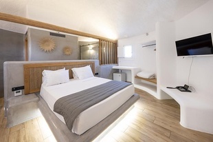 Smy Mediterranean White Santorini