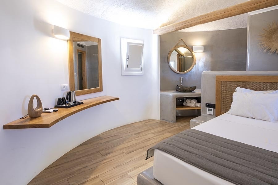 Smy Mediterranean White Santorini