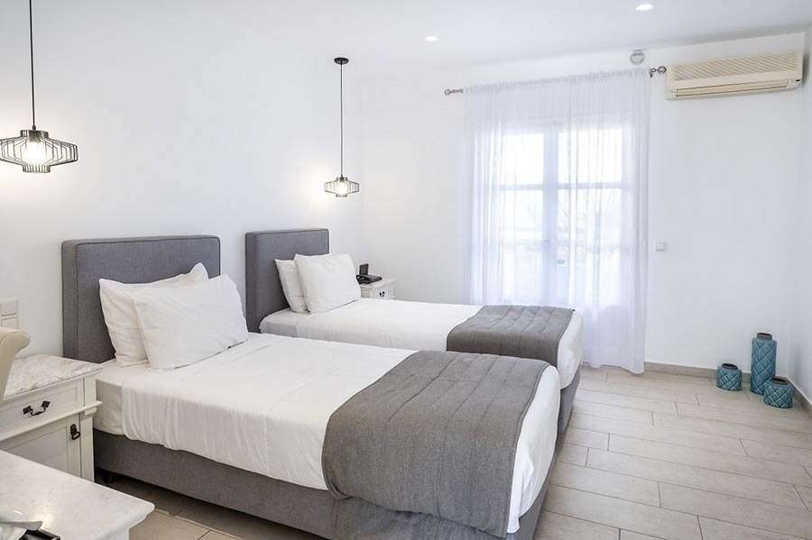 Smy Mediterranean White Santorini