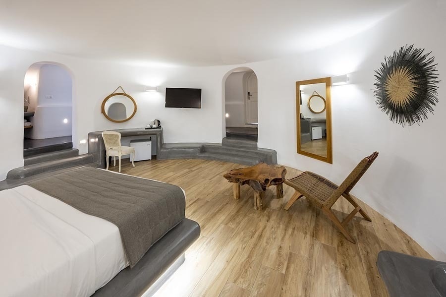 Smy Mediterranean White Santorini