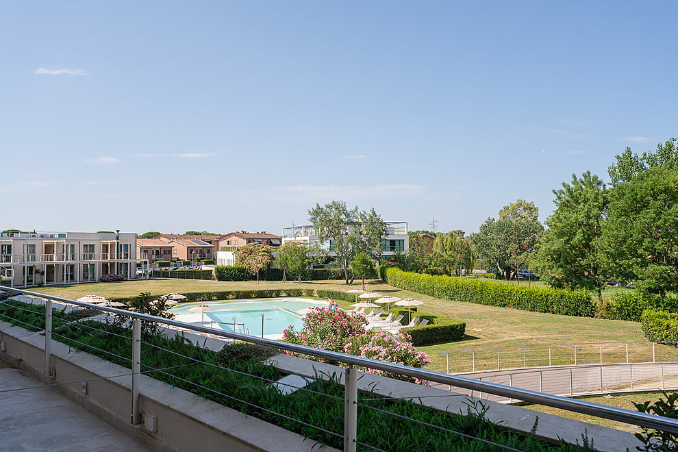 Smy Pisa Plaza