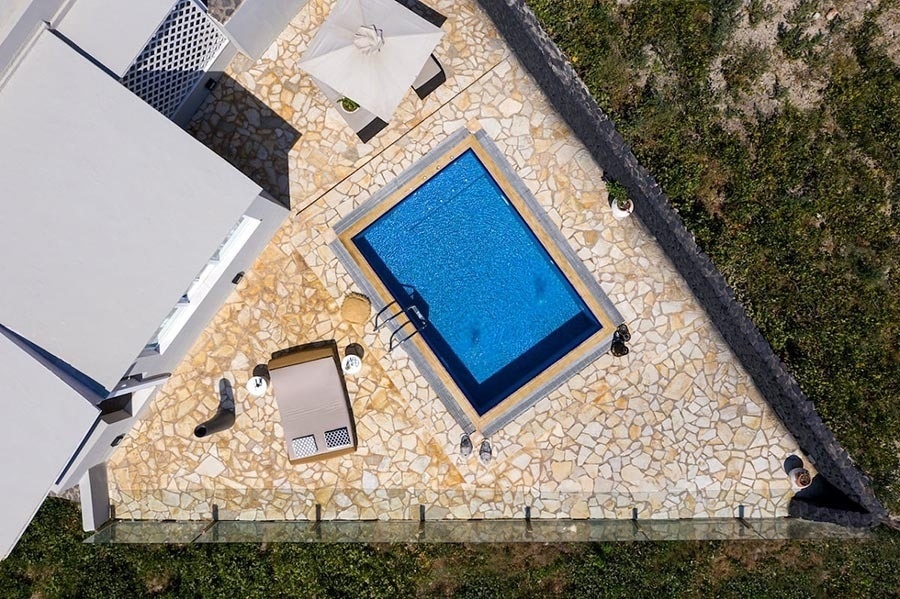 Smy Santorini Suites & Villas