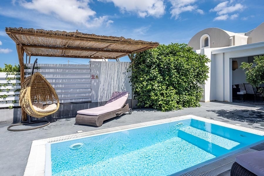 Smy Santorini Suites & Villas
