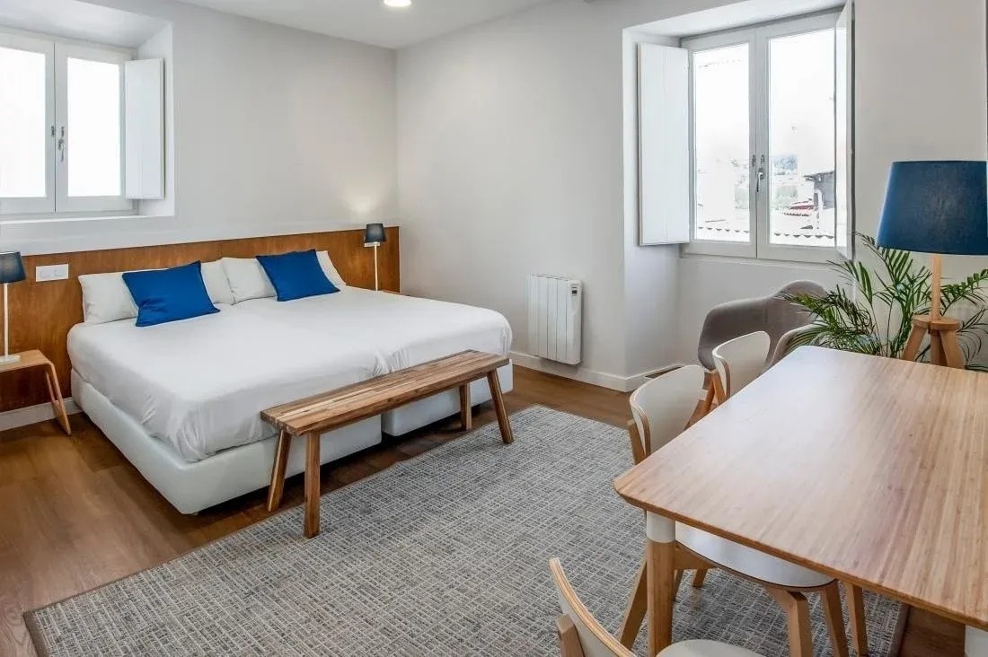 SNÖ Hotels