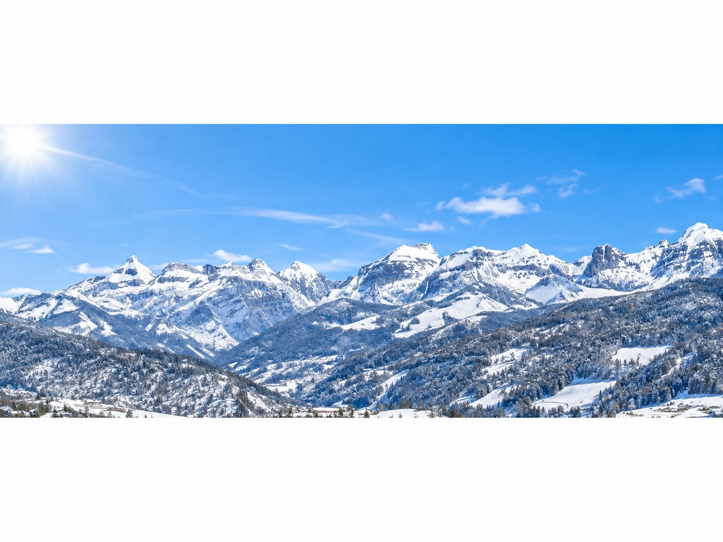 Majestuosas montañas nevadas cerca de Huesca. Reserva tu estancia en Huesca | SNÖ Hotels | Web oficial.