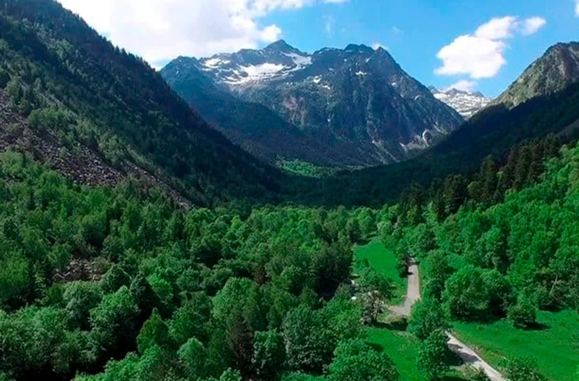 La chaîne des Pyrénées