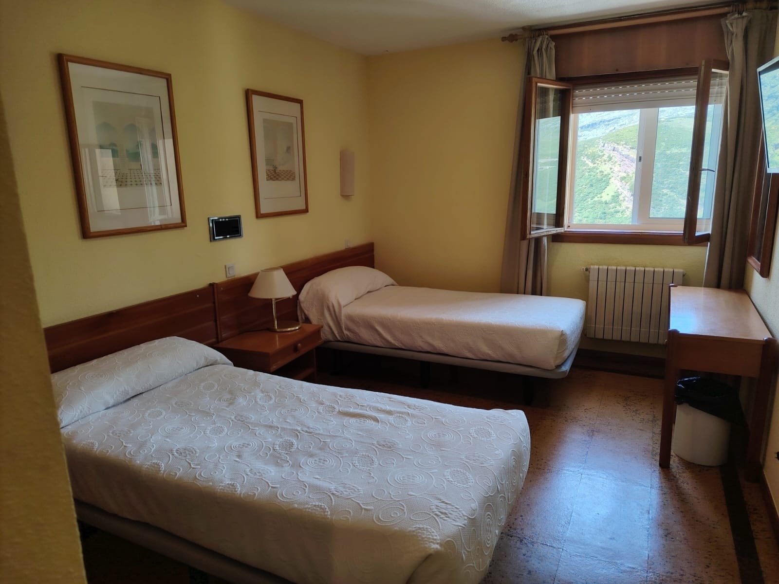 SNÖ Hotels