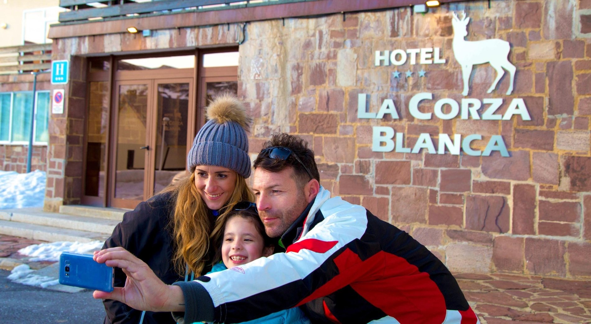 Hotel SNO La Corza Blanca