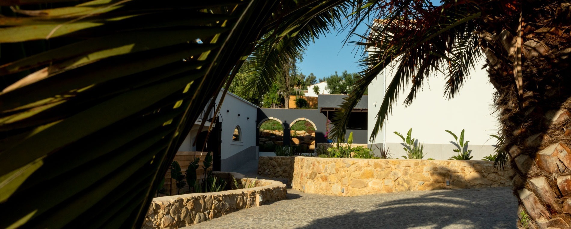 Solar Alvura Health Hotel