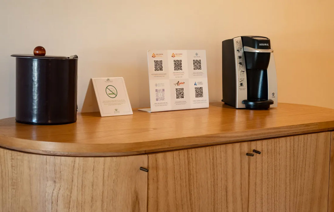 Hacienda Tres Rios: Coffee maker & welcome info.