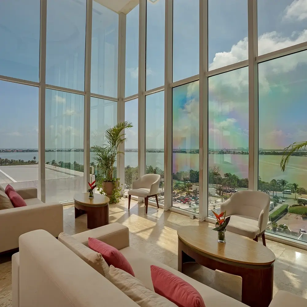 Luxury lounge at Sunset World Resorts: Corporativa, with panoramic ocean views.