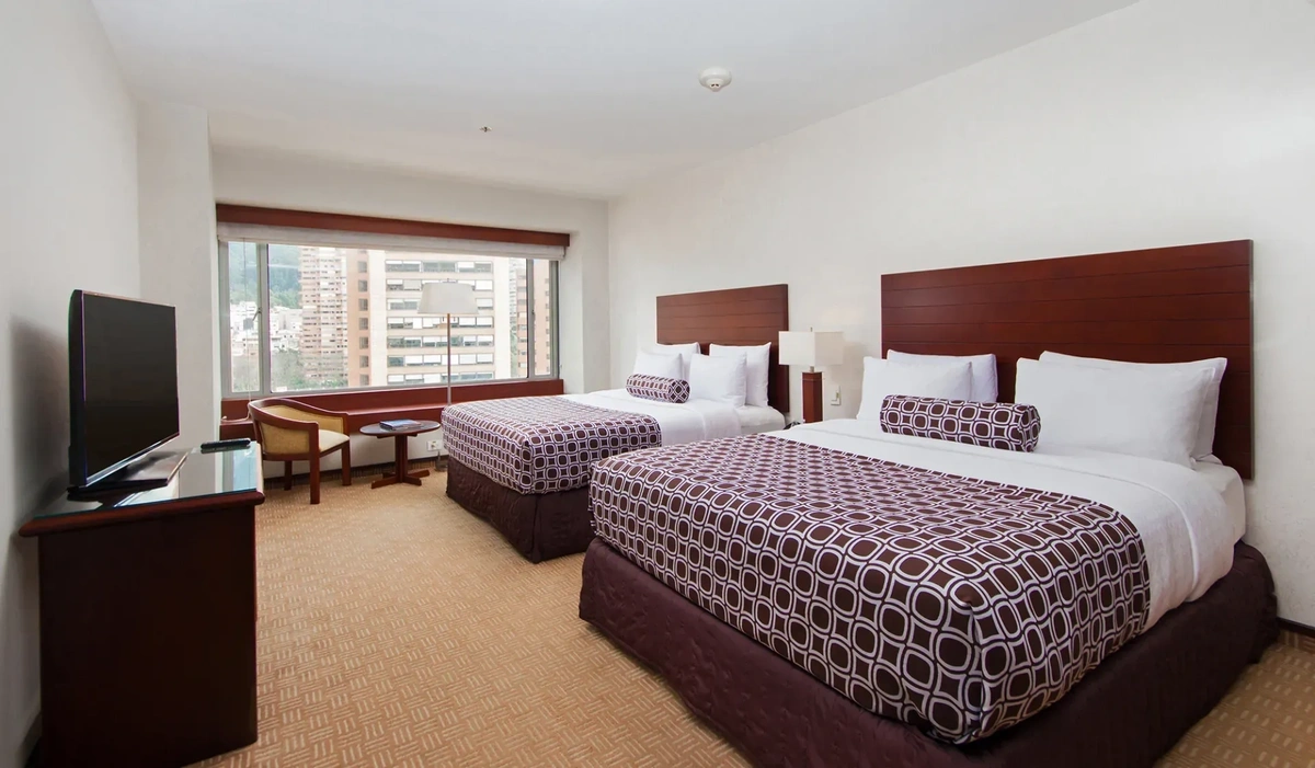 Deluxe Suite Twin