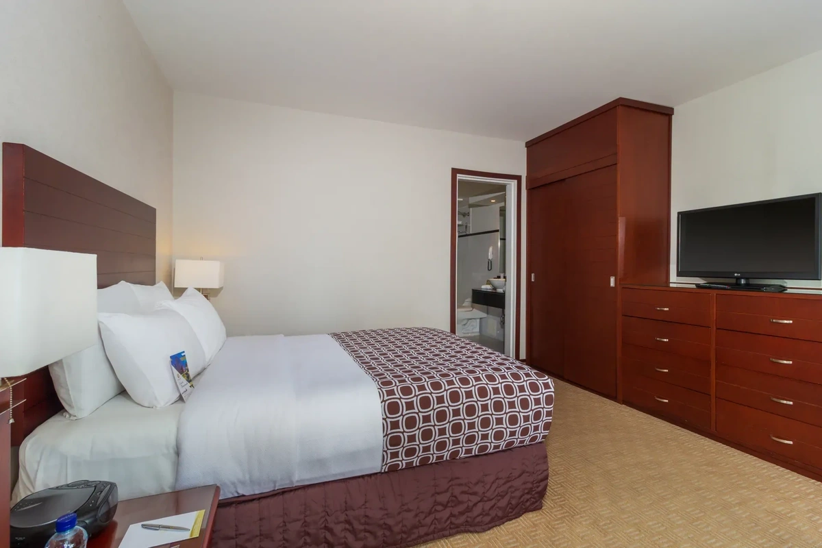 Business suite