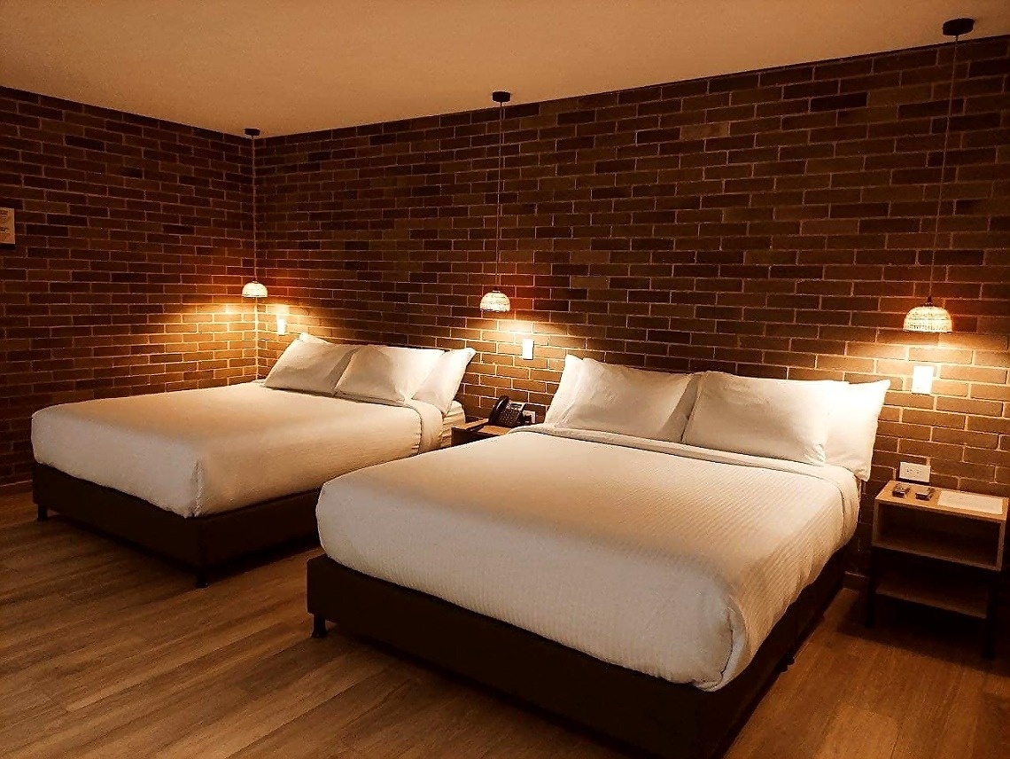 Deluxe Suite Room