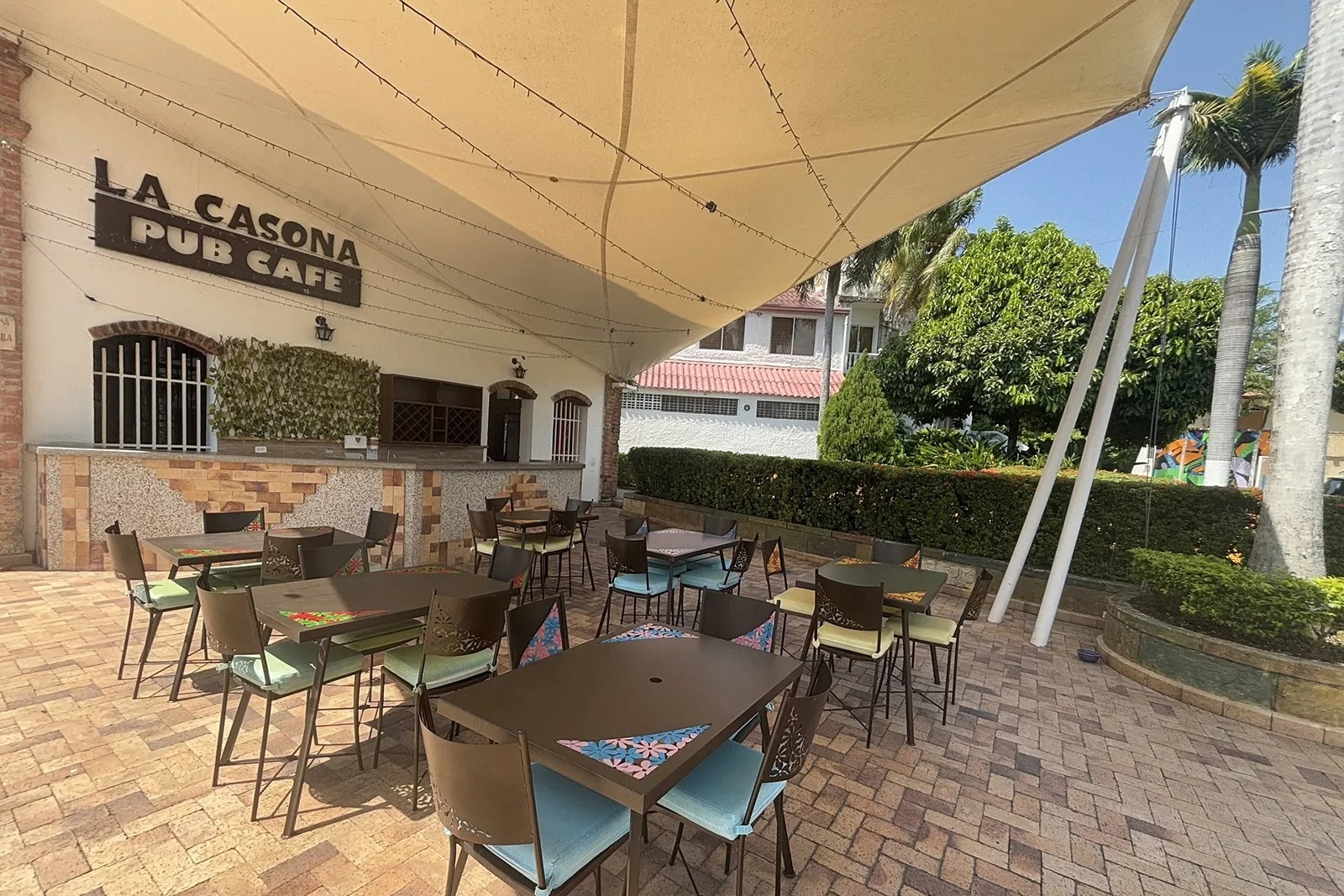 LA CASONA Pub Cafe terrace, perfect for events at Tequendama: Corporativa.