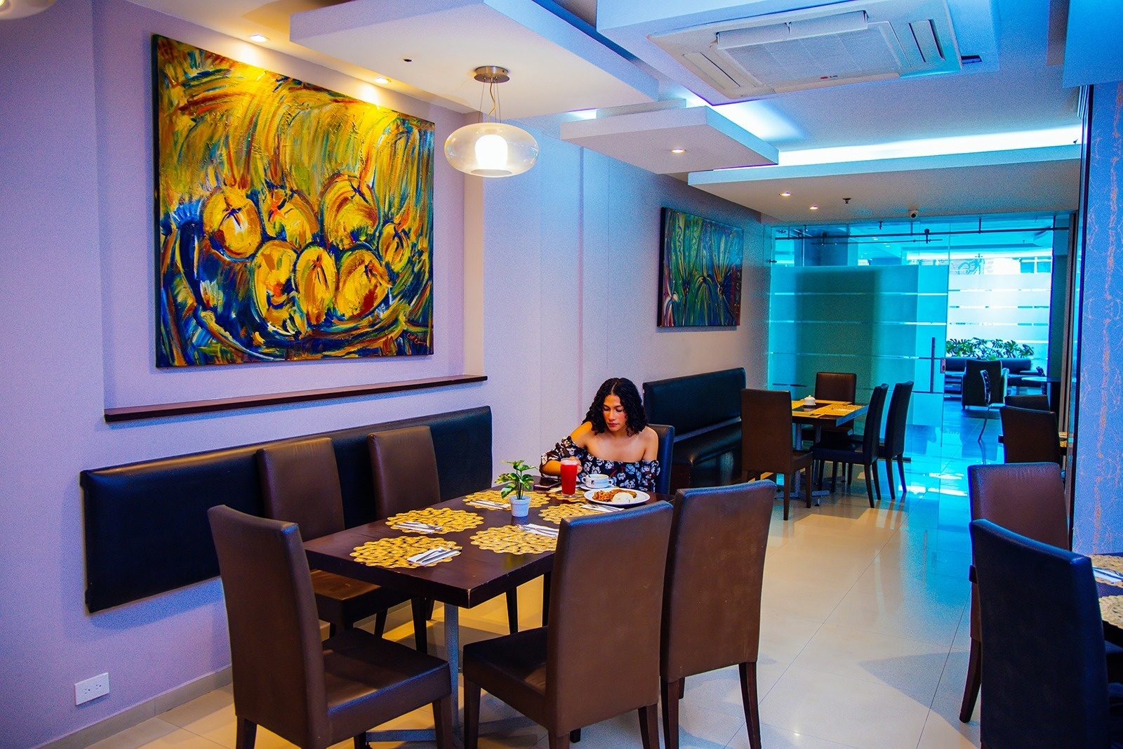 Enjoy breakfast at Hotel Plaza Las Américas. Book your stay today!