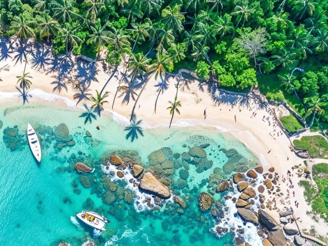 Tropical beach paradise with boats. Hotels in Santa Marta | Tequendama | Official Web.