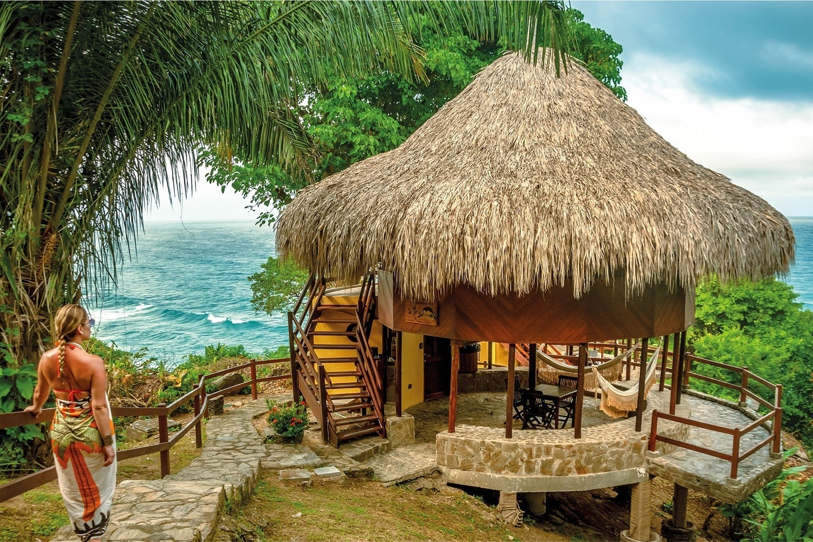 Cabana Tequendama con vista al mar: perfecto para estancias corporativas y de ocio.