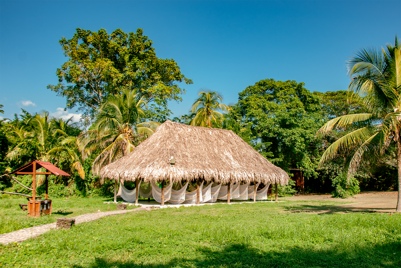 Ecohabs Tequendama | Tayrona Park Eco-Hotel with thatched roof and hammocks