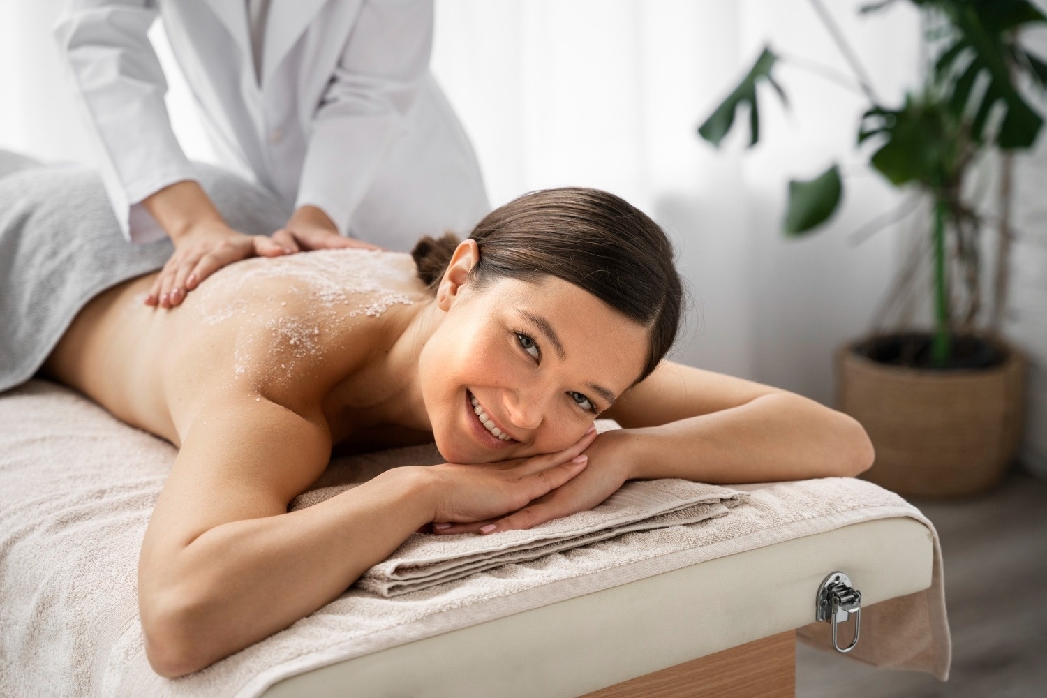 Relaxing body scrub at Tequendama: Corporativa for radiant skin.