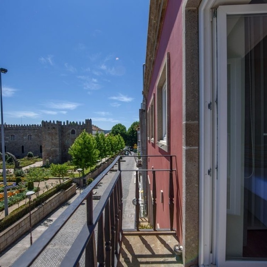 Eça de Queirós Apartments - Maias