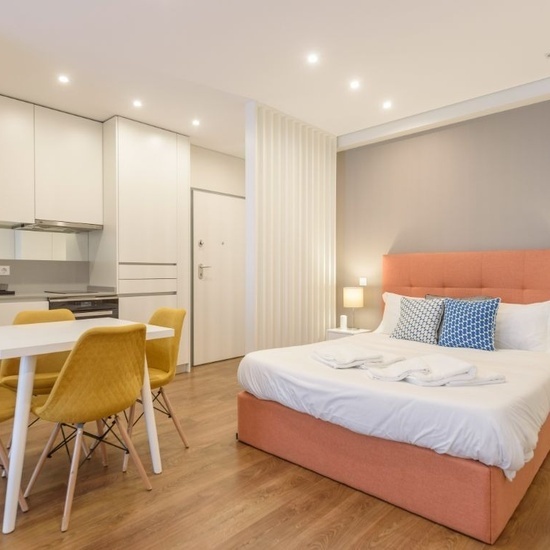 Eça de Queirós Apartments - Contos