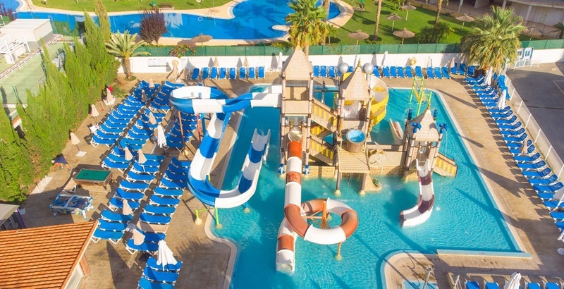 Hotel with water park in Benidorm Hotel Rosamar