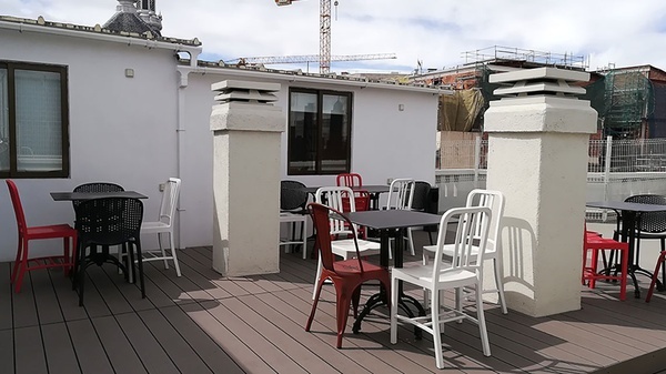 Terrace bar in the center of Madrid, Casual del Teatro hotel