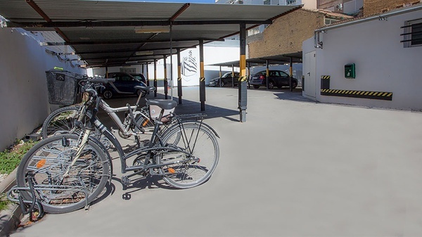 Hotel with parking in Valencia near the Oceanographic