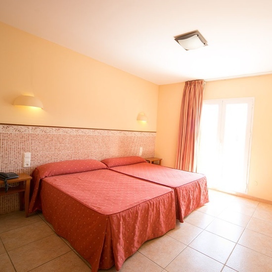 Apartamentos y Estudio