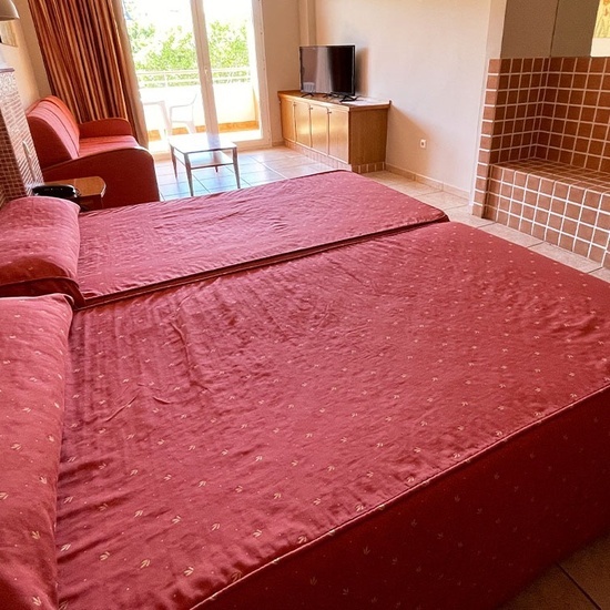 Apartamentos y Estudio